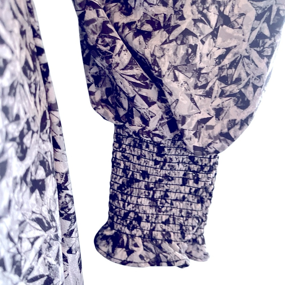 H by HALSTON Long Sleeve Smocked Detail Dress Sz S - Picture 6 of 10